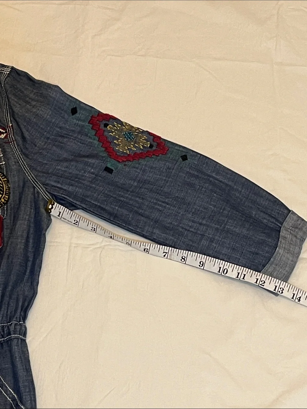 Double D Ranch Embroidered Denim Jacket - Blue Size Medium. - Picture 11 of 12